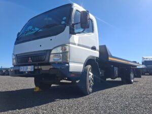 2015 Mitsubishi Fuso Canter Rollback