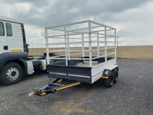 2025 J-Win Cage Body Trailer High Top