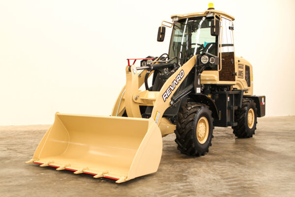 REVARO AM15 Front End Loader