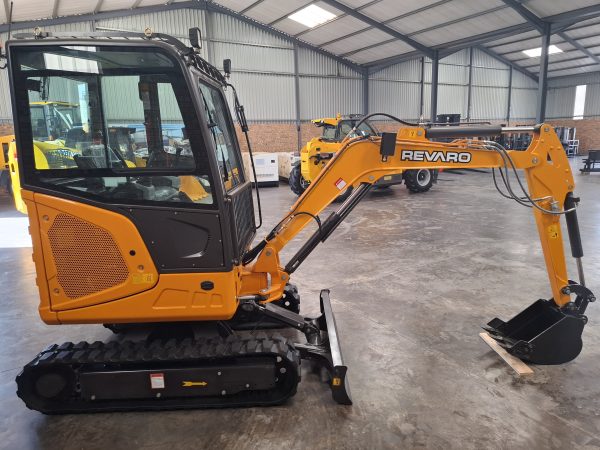 T-REX630 3T Mini-excavator Revaro 2024 model