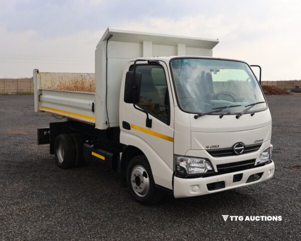 2021 TOYOTA DYNA 150 DSL 4-093 ch-cab - Image 3