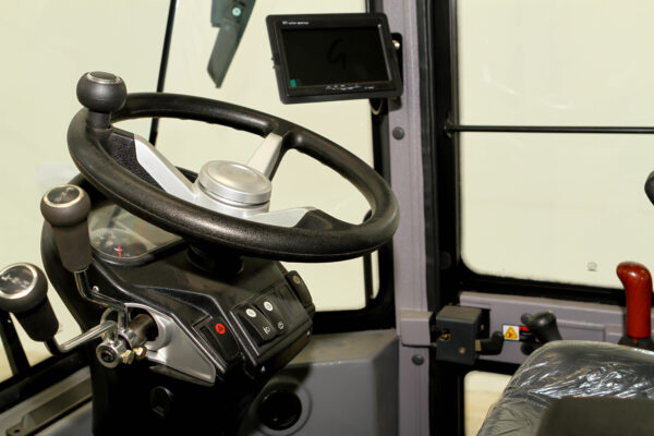 T-Rex 830T 3ton Rough Terrain Forklift - Image 14