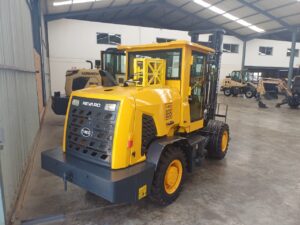 T-Rex835 3.5ton Rough Terrain Forklift